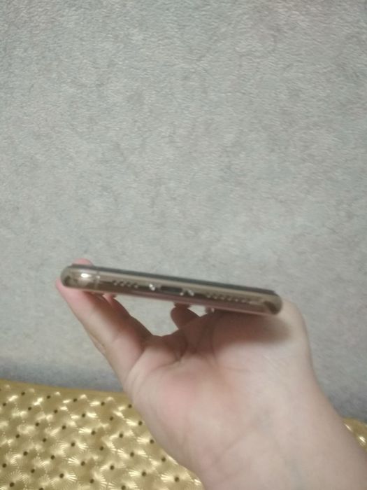 IPhone XS max 256gb yaxshi holatda