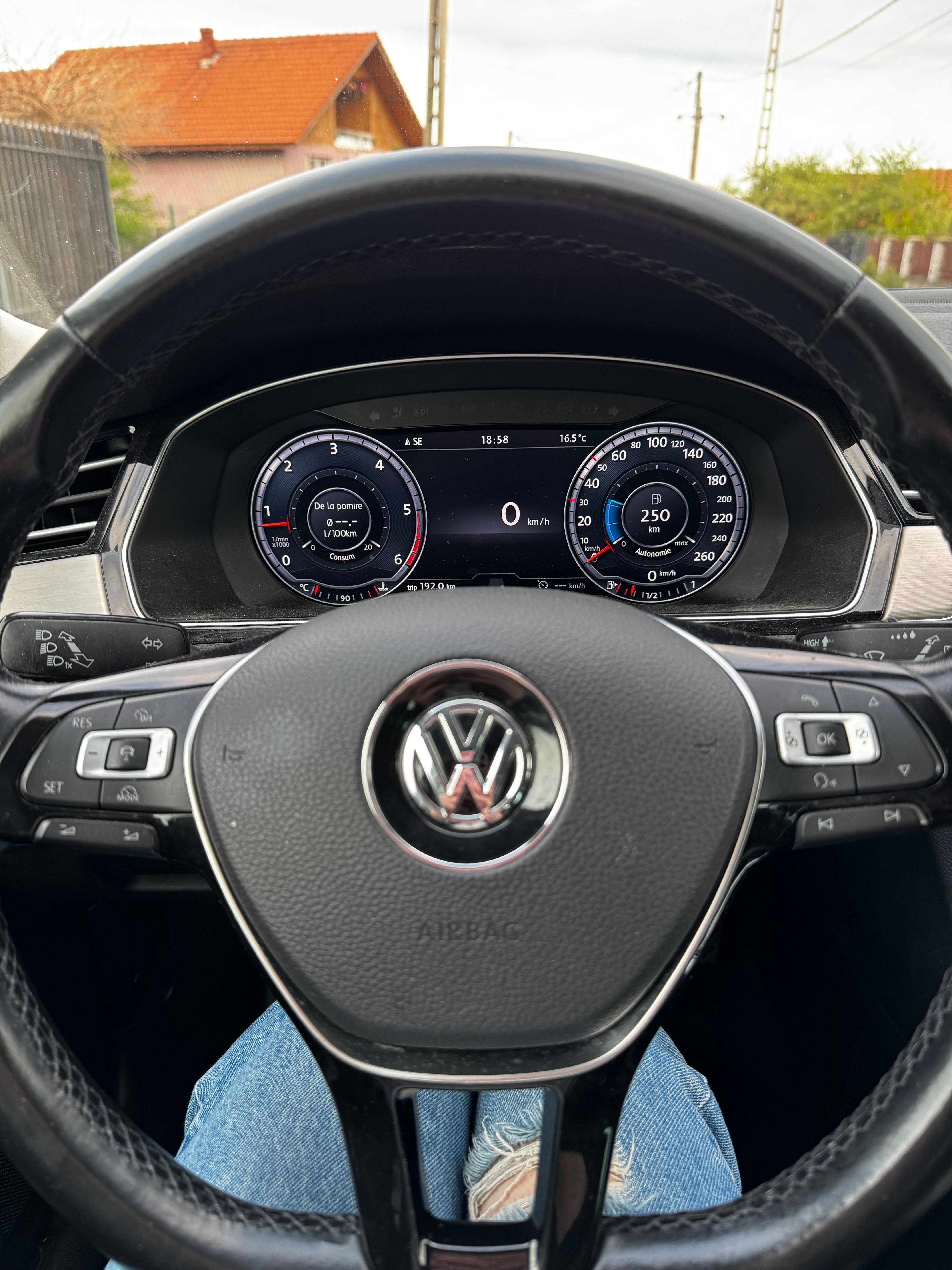 Volkswagen Passat B8 – Full Option, stare impecabilă