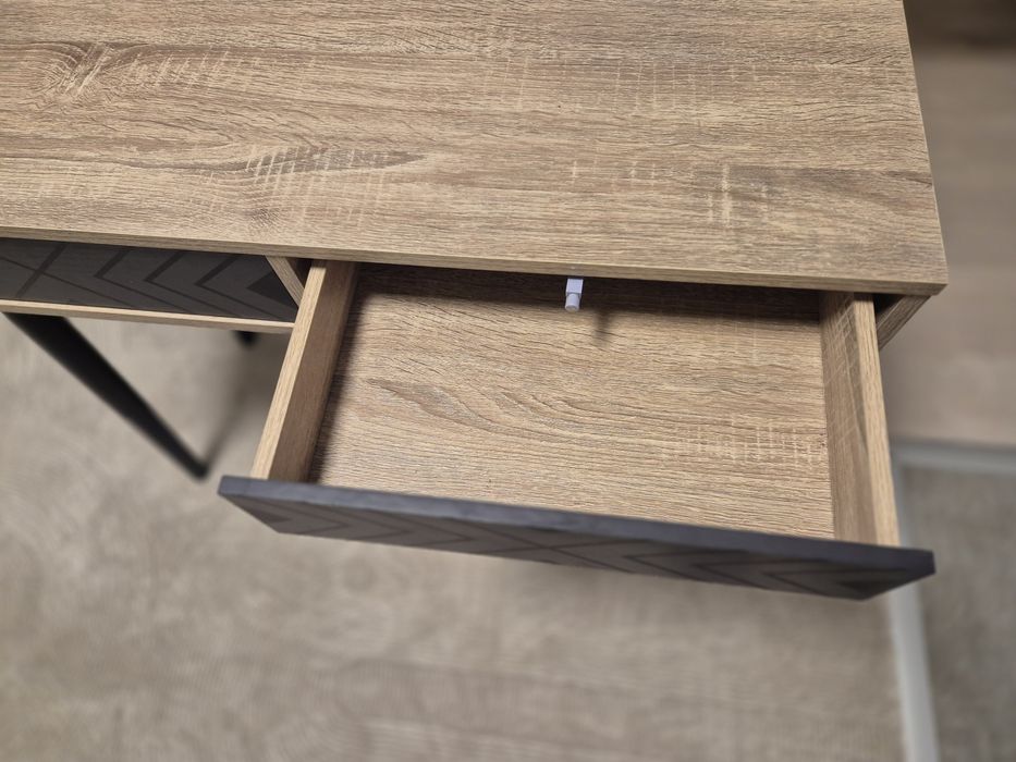 Конзолна маса/бюро за грим