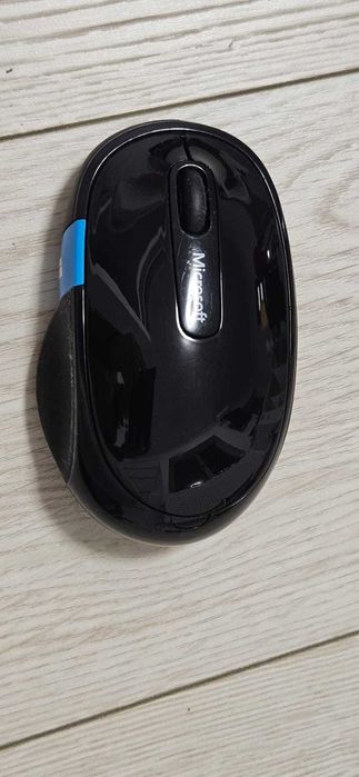 Mouse Microsoft  Bluetooth negru