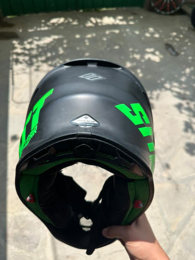Shot RACE GEAR  ендуро/крос каска