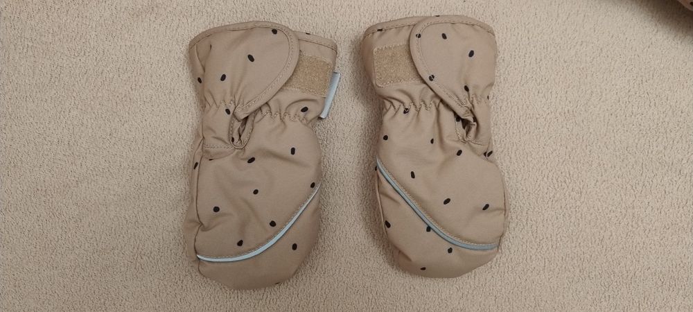 Costum-salopeta hidrofug 12-18 luni