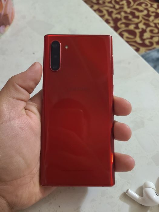 Galaxy note 10 sotilad