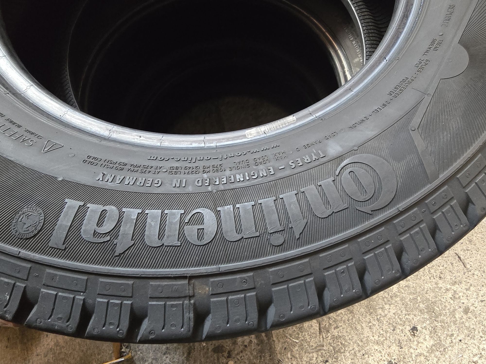 Continental 215/70 R15 C 109R vară