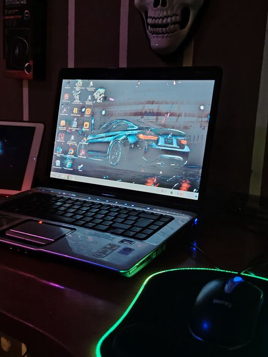 Vând sau schimb laptop HP Windows 7 premium