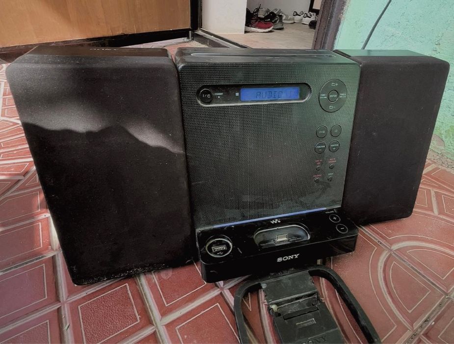 Музыкальный центр Sony