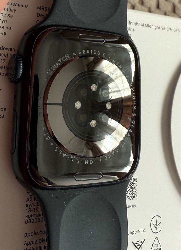 Apple watch 9  45 mm GPS