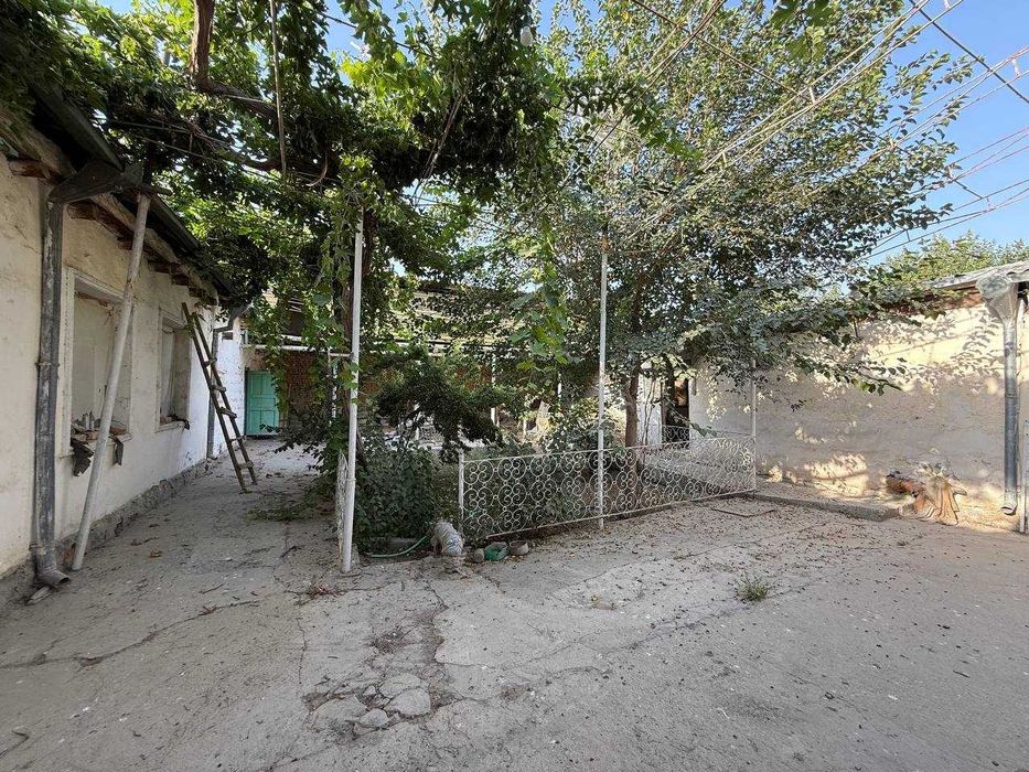 TAYYOR 5 sotiqli fayzli mahalladan hovli sotiladi