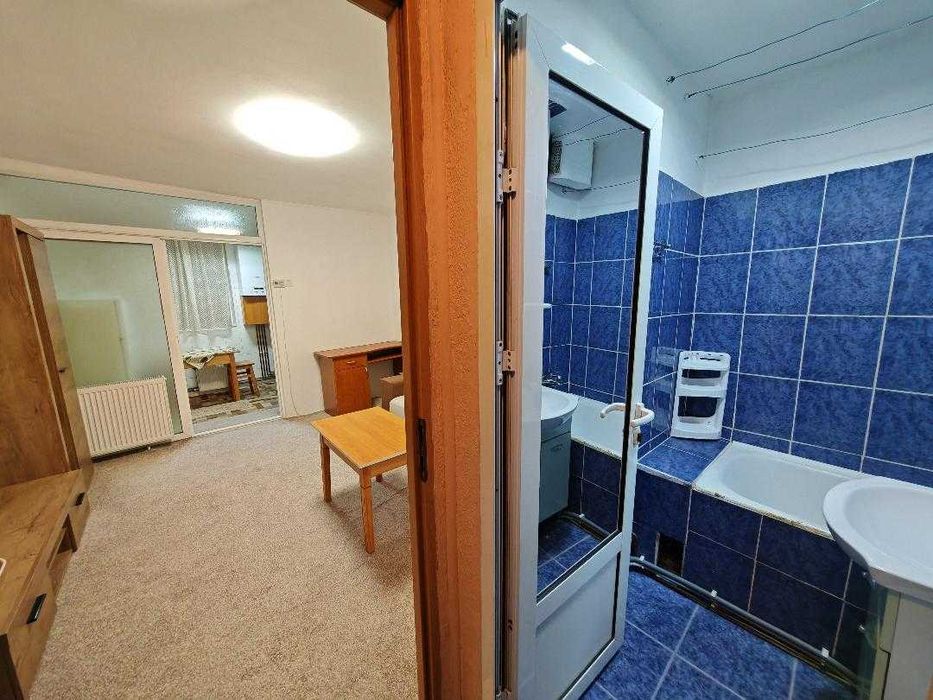 Inchiriem Garsoniera Mobilata, 24 Mp, Semidecomandata, Tractorul