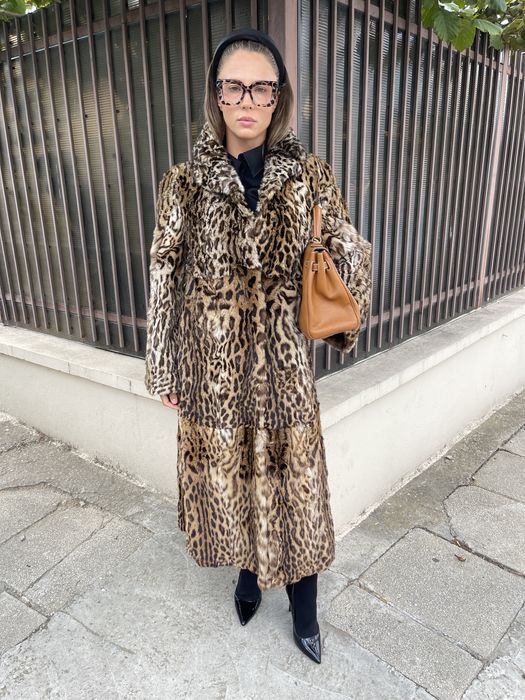 Haina lunga din blana naturala de ocelot