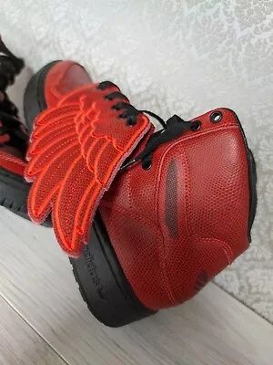 Adidas aripi și Jeremy Scott B-Ball