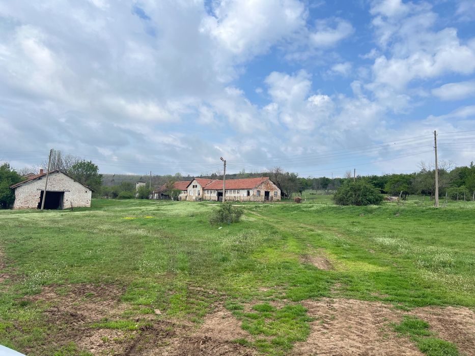 Продава се Промишлена сграда в Сухиндол - 15000 кв.м за 12 €/кв.м - Снимка #5