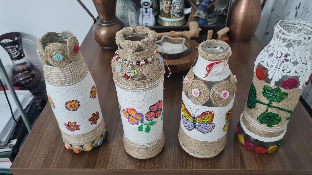 Decoratiuni sticle și diferite ornamente,hand made.