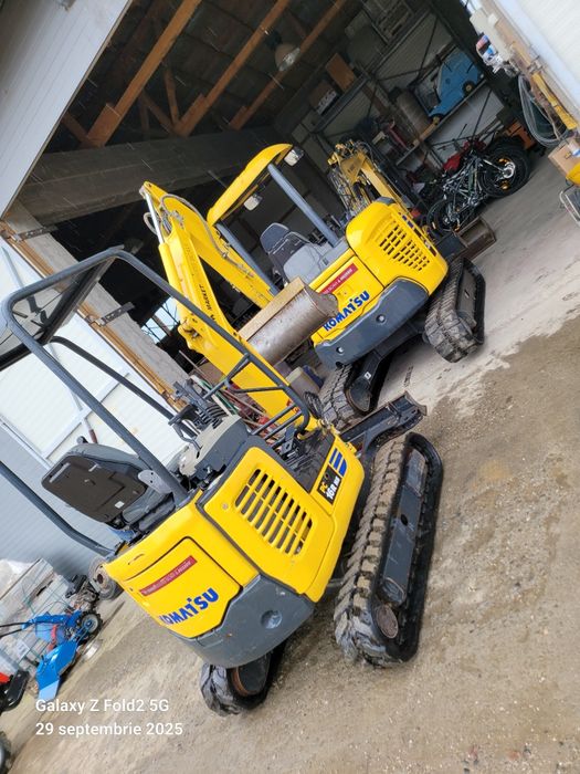 Escavator Komatsu pc30 an 2018 cu 4017 ore 3 cupe