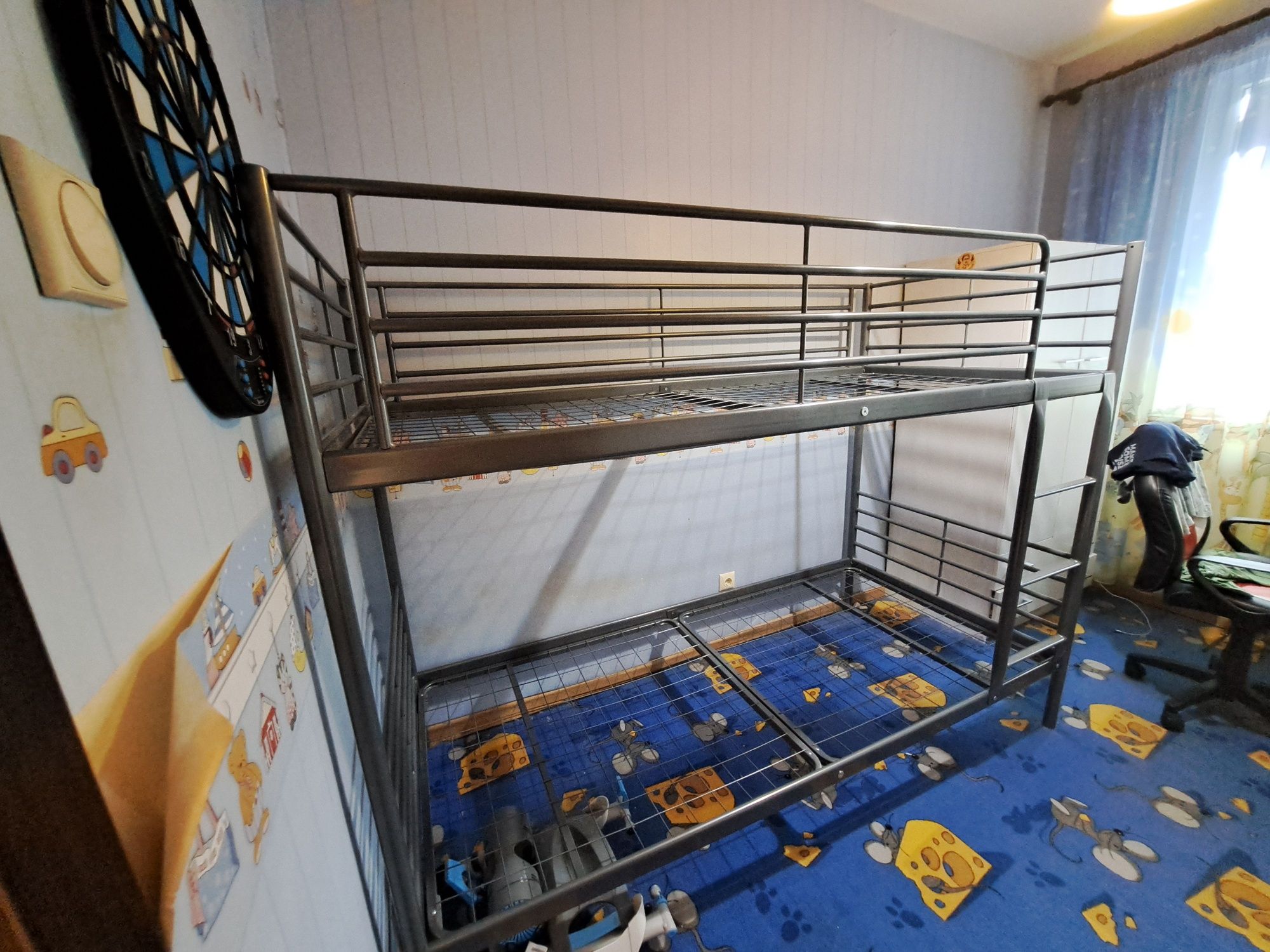 Метално двуетажно легло IKEA