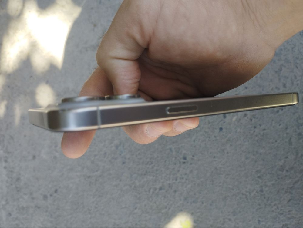 Iphone 15 pro max 256 mb очилмаган родной