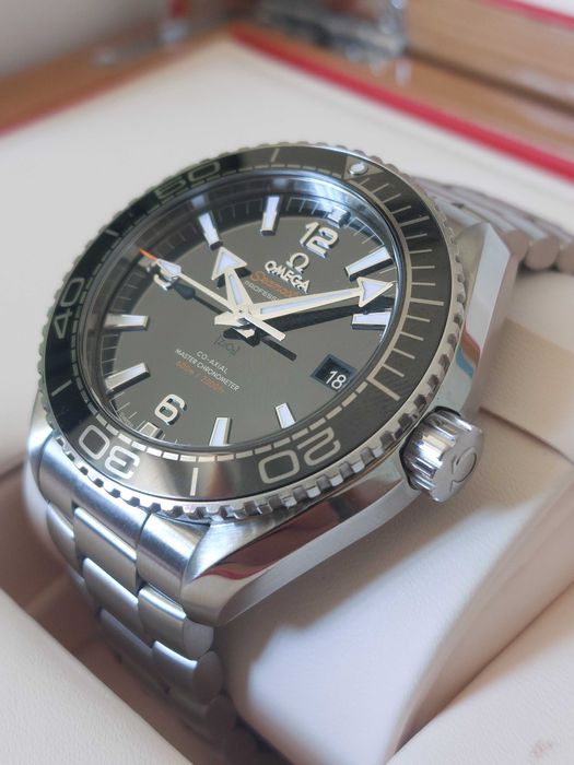 OMEGA Seamaster Planet Ocean 43,5мм Diver/Master Chronometer
