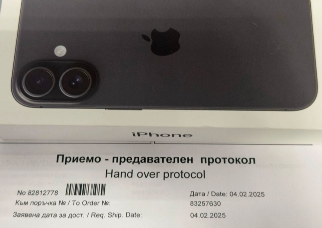 ЗАПЕЧАТАН 128GB iPhone 16 Cellect Vivacom Гаранция 2027 г. Black