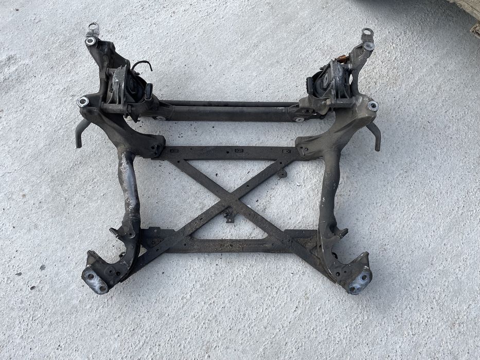 Cadru motor Audi A5 A4 B8 2008+ motor 1.8 2.0 2.7 3.0