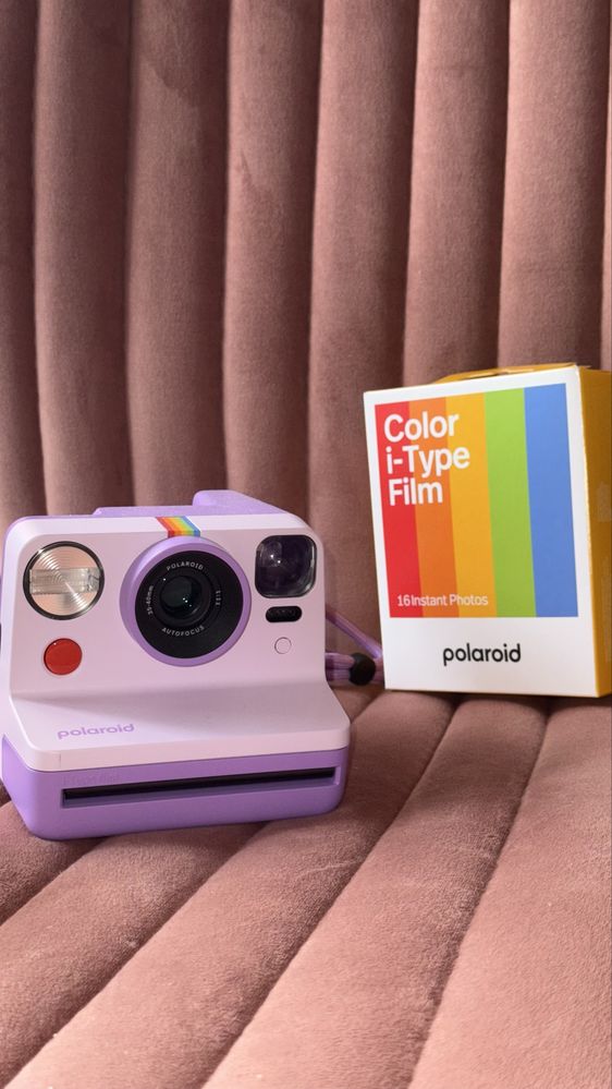 Polaroid фотоапарат за моменти снимки