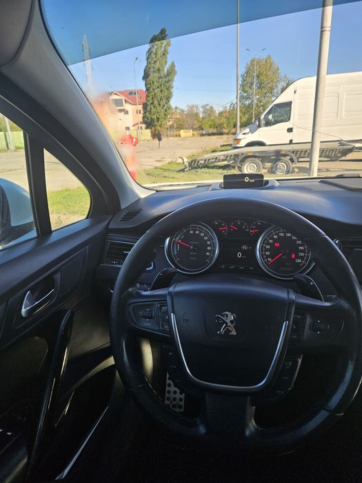 Vând Peugeot 508 Hybrid