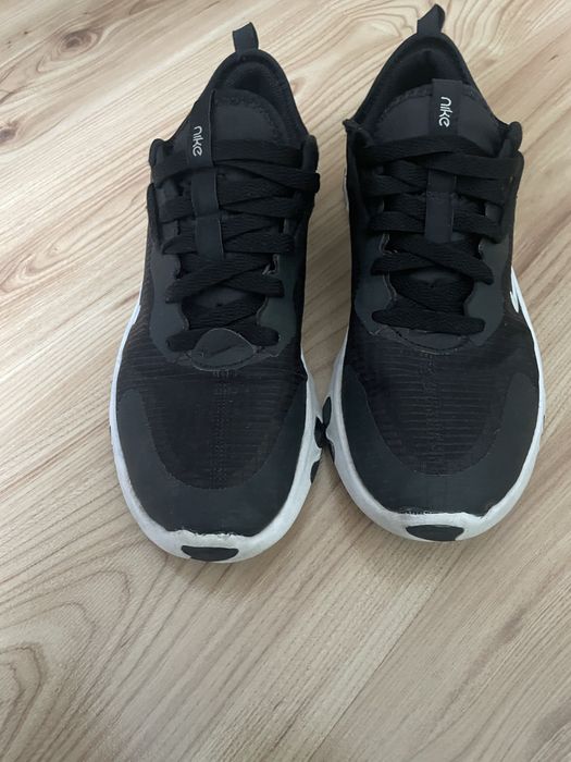 NIKE Renew/дамски маратонки 39