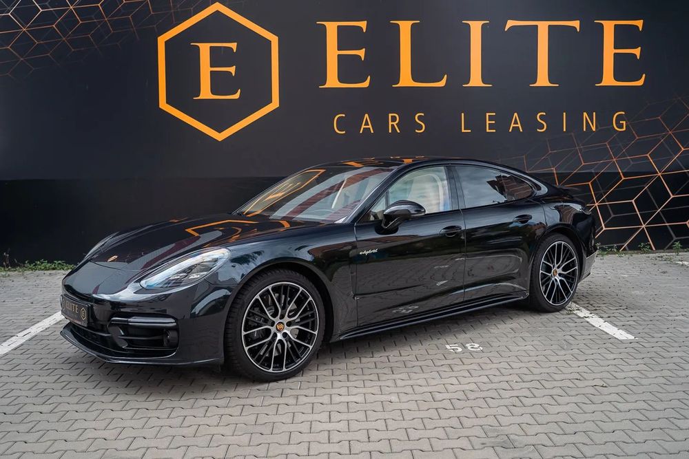 Porsche Panamera Sport Chrono/ Pano / BOSE / Leasing / Garantie 12 luni