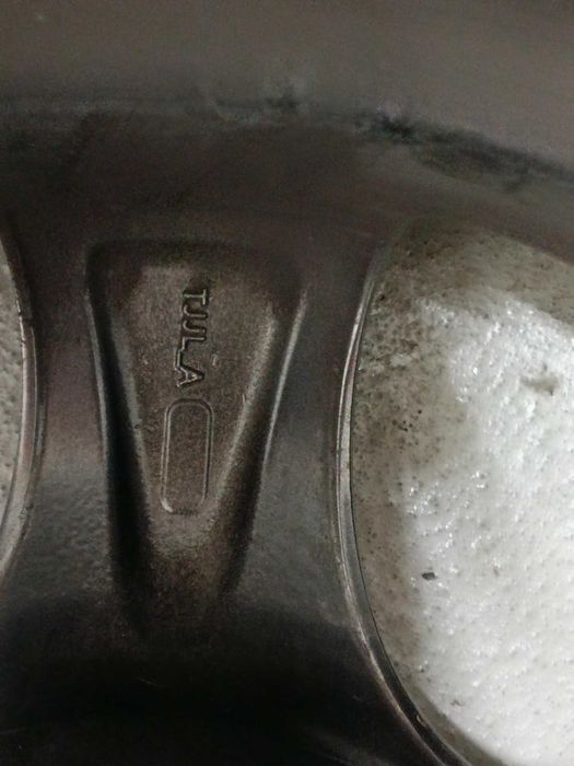 4 бр. алуминиеви джанти Dezent