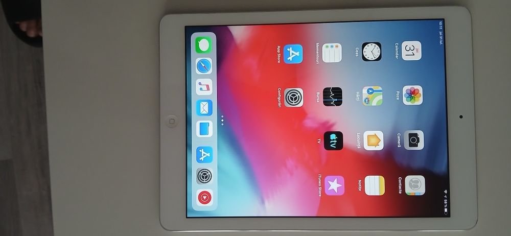 Ipad air perfect funcțional