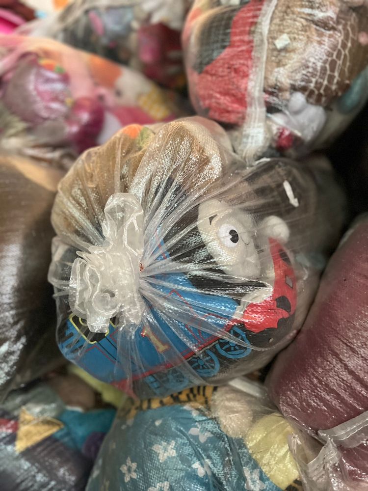 Plusuri la kg, jucarii de plus