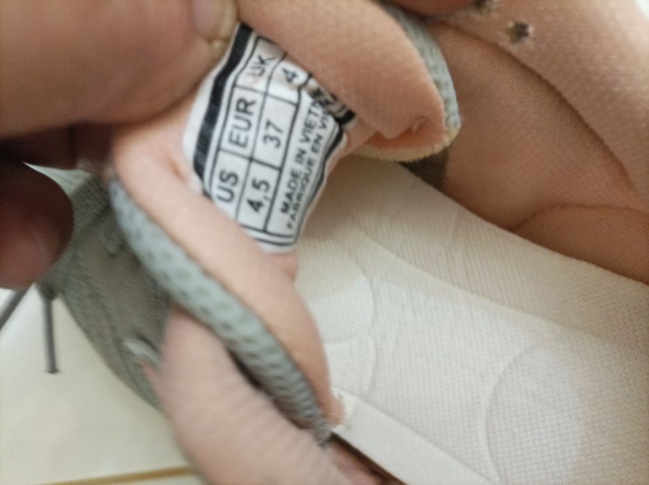 Красовка New balance ровно 37 орегинал, без дефектов как новая