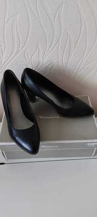Женские туфли натуральная кожа. 37 размер .Германия "Tamaris"