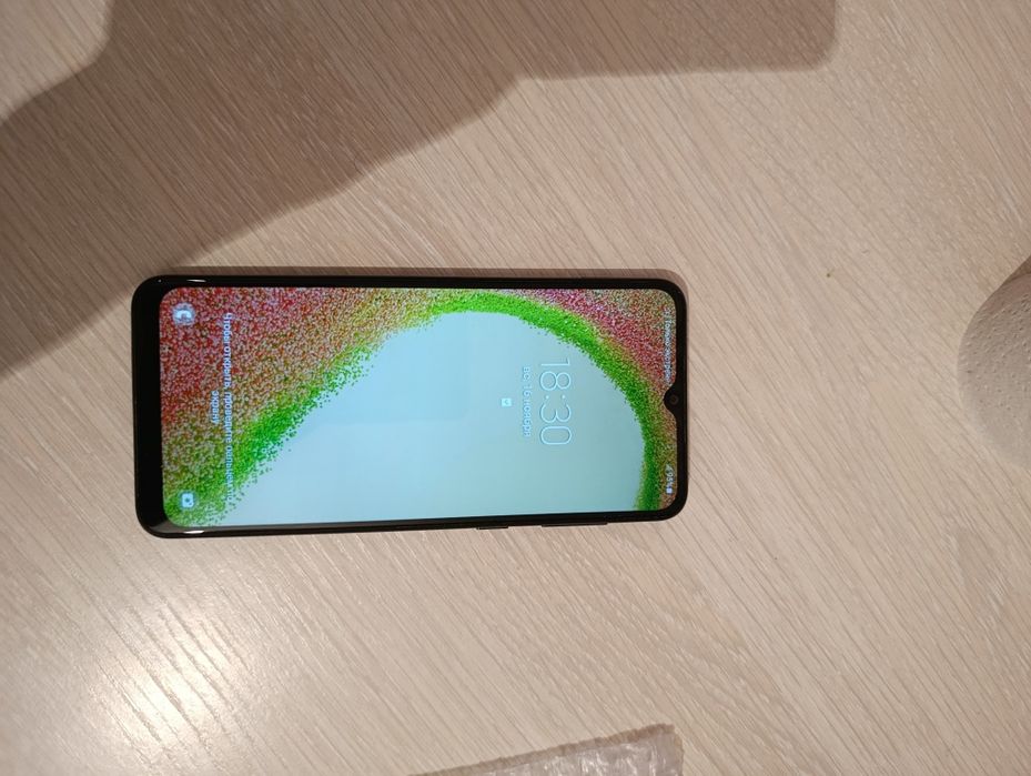 Самсунг А 04 телефон