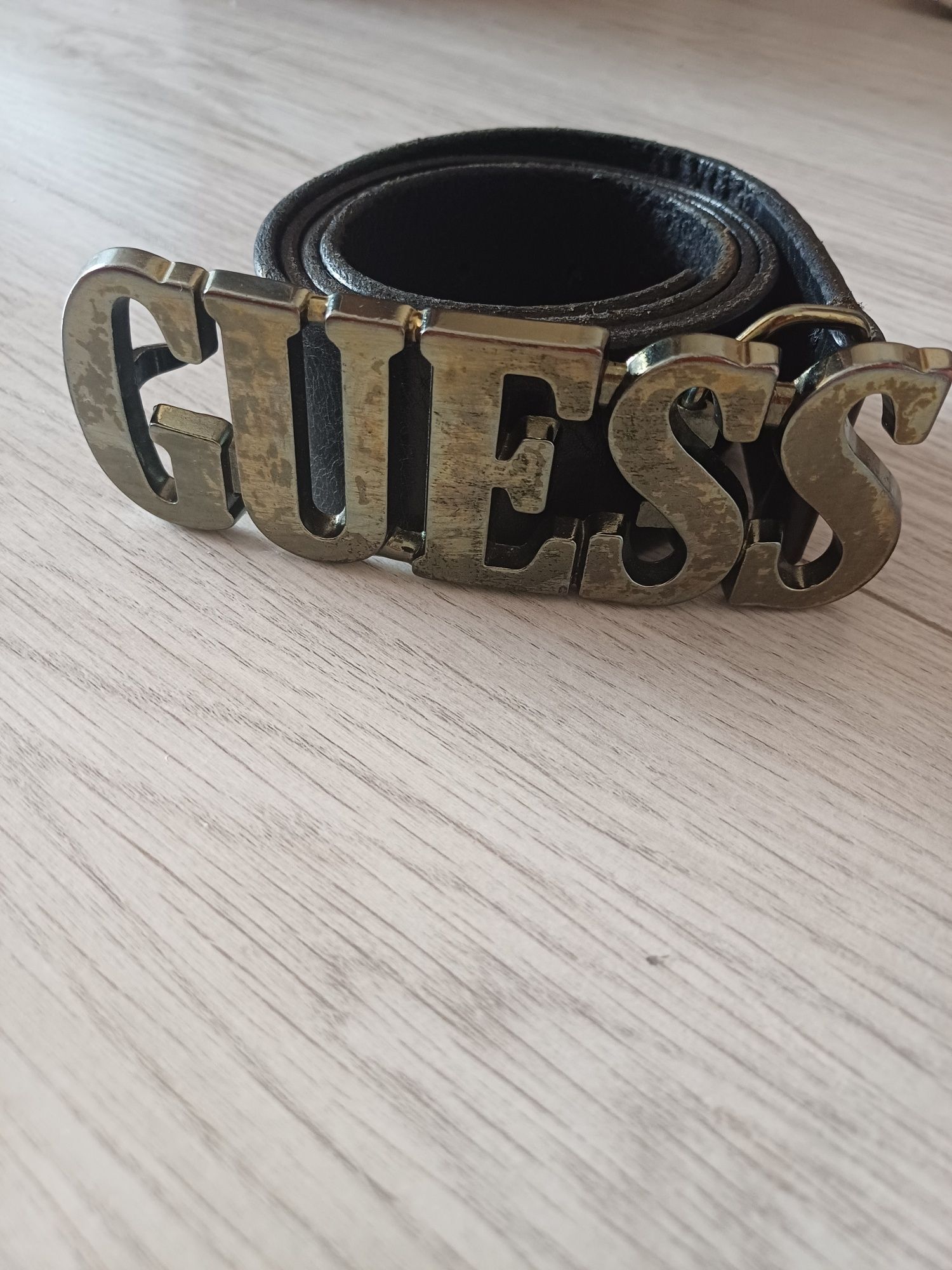 Дамски колан Guess