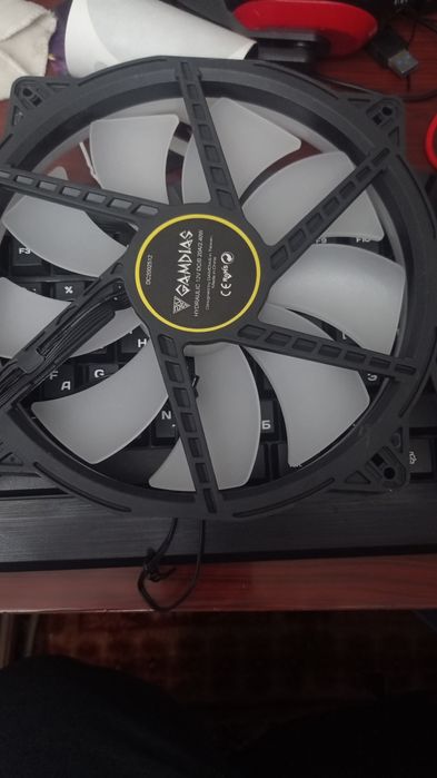 Продаю кулера GAMDIAS