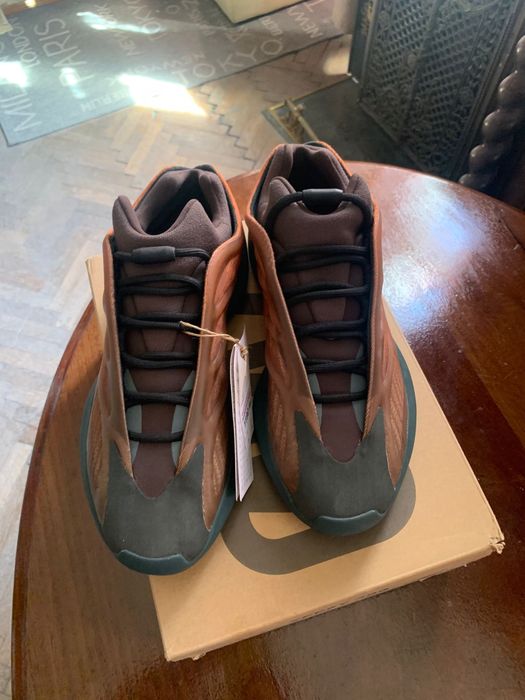 Vand yeezy 700 v3