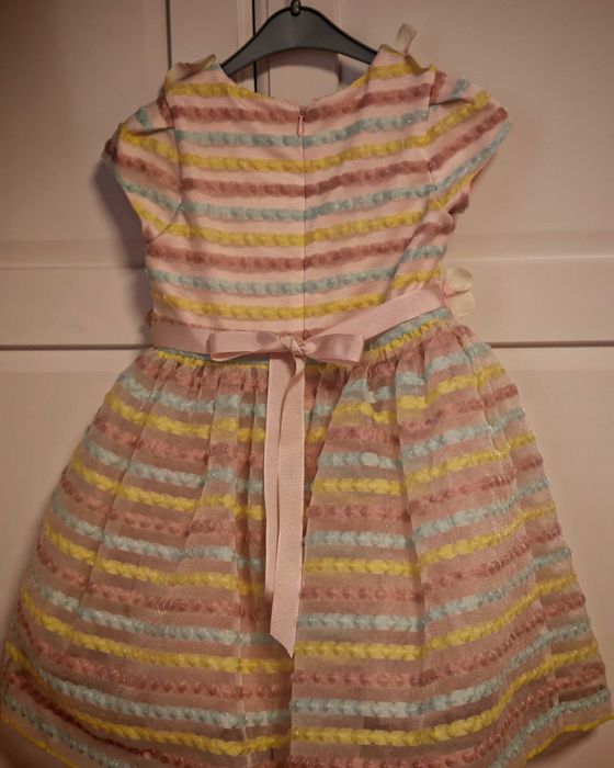 Детска  официална рокля Petit fleur.