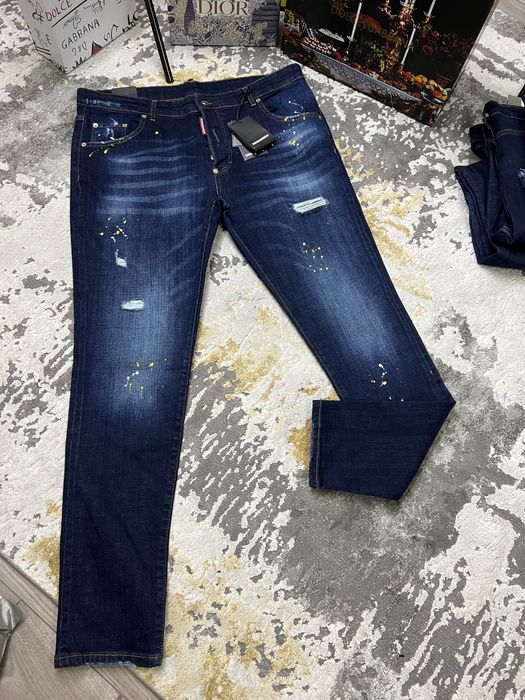 Blugi DSQUARED-Poze reale 100% Calitate superioara