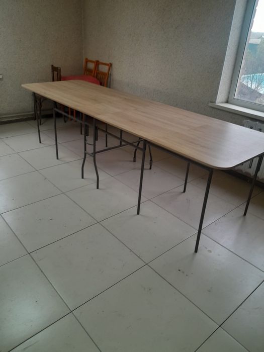 Складной большой стол