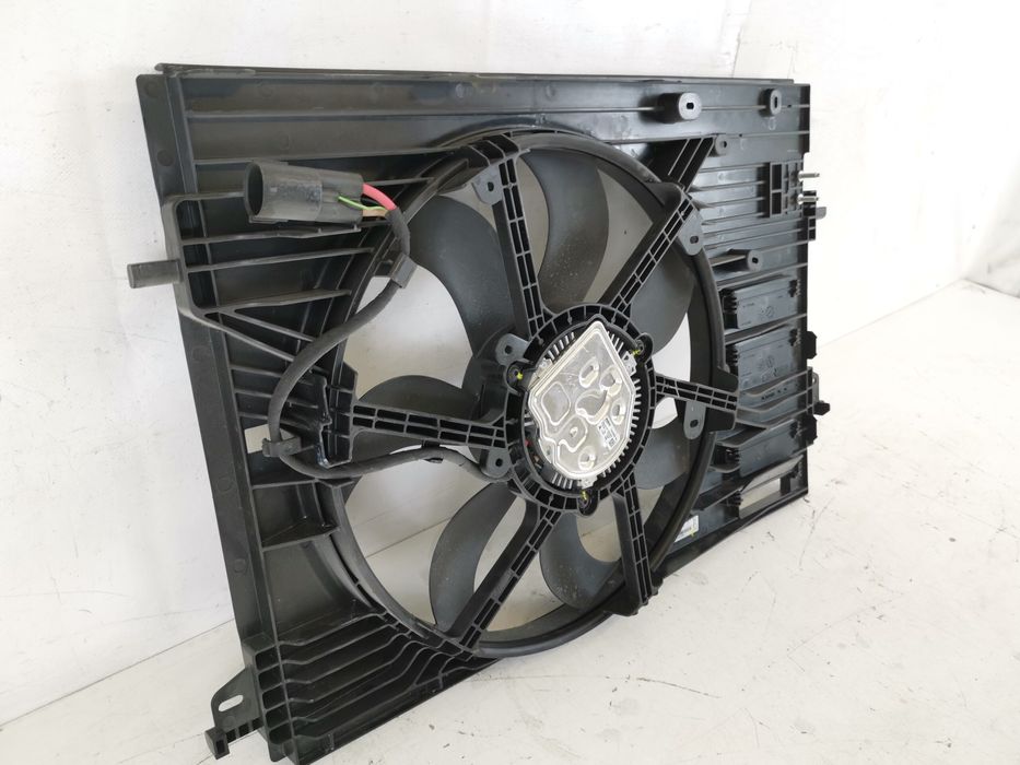 Електровентилатор Радиатор Рено Каджар / Renault Kadjar Оригинален, в