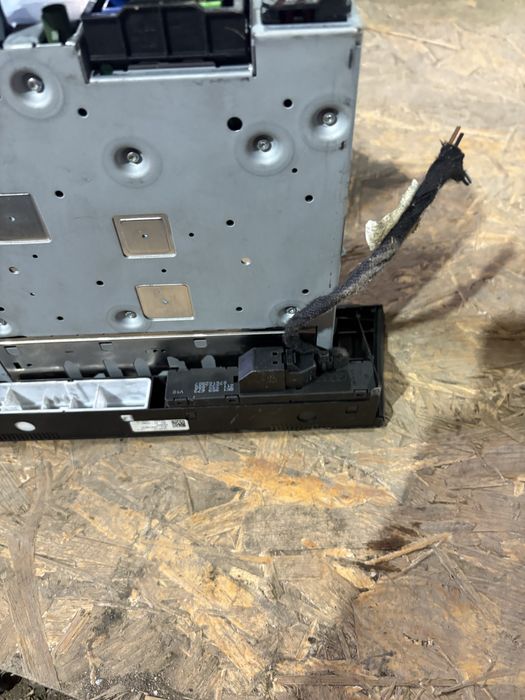 Audi A4 B8 Мултимедия