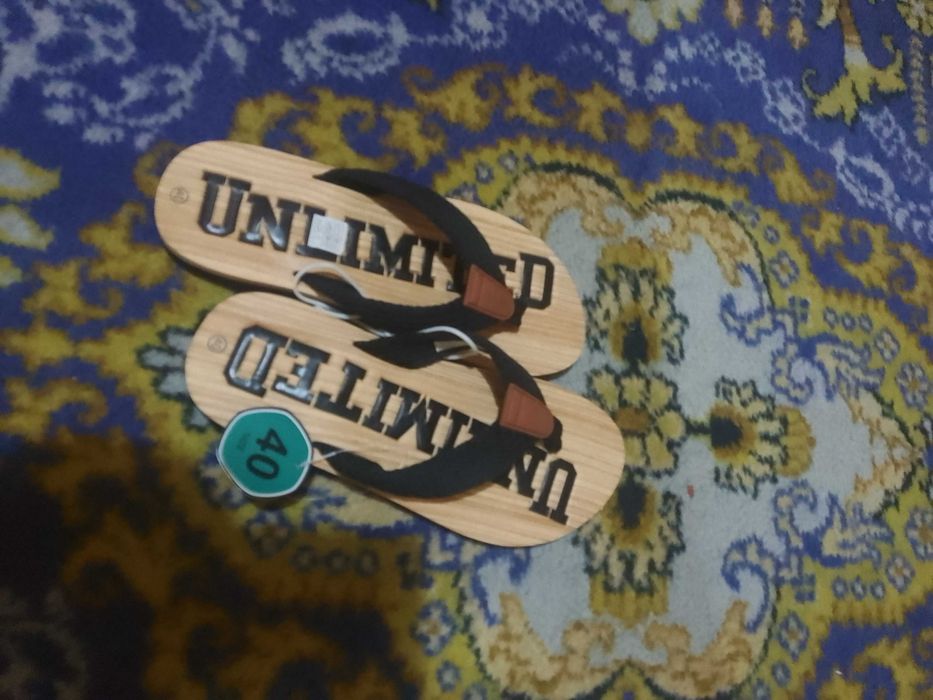 Шлепки через палец НОВЫЕ размер 40