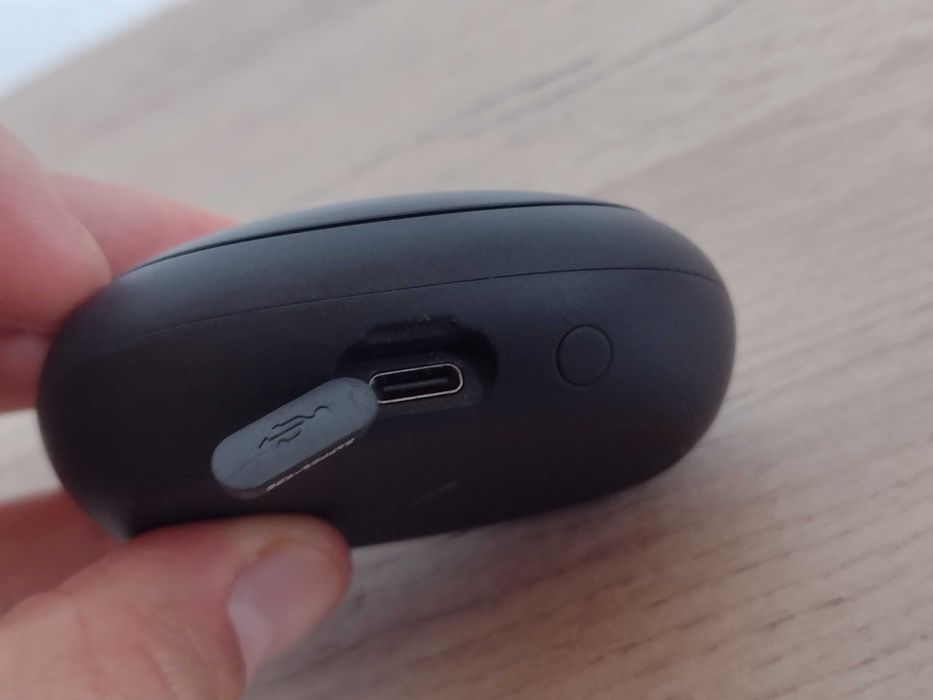 Soundcore Liberty 2 Pro заряден кейс