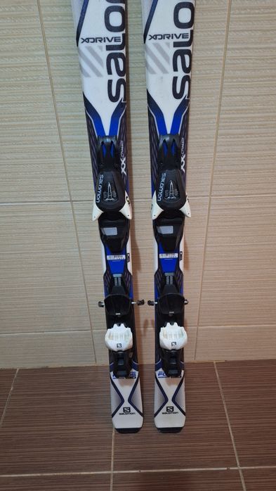 Schiuri 130cm salomon-clapari ski, casca- set schi