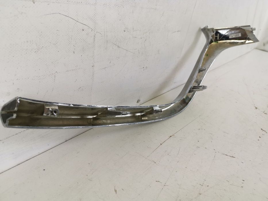 Ornament Crom Dreapta Grila Centrala Sub Far Mazda  3 BM [facelift] 20