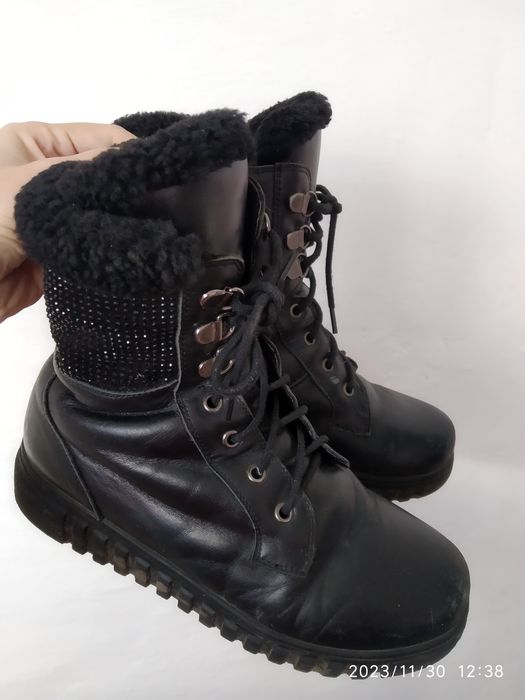 Зимние сапоги натуралка 37р