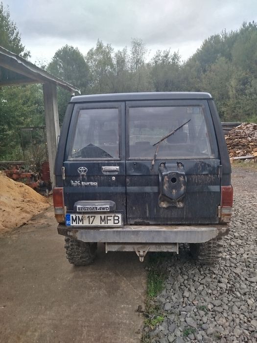 Toyota land cruiser