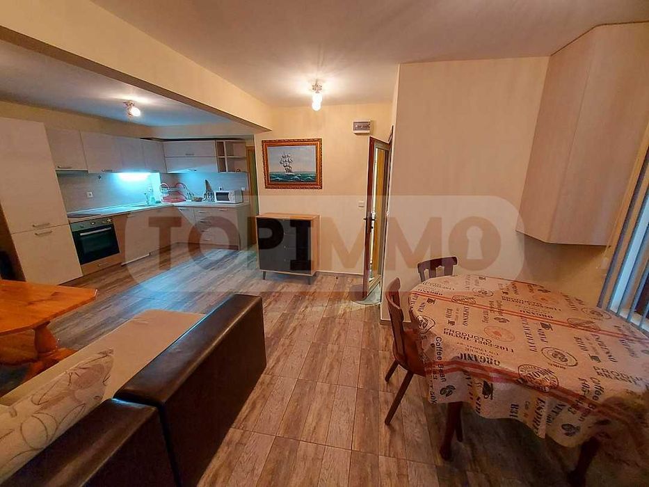 Продава се Двустаен апартамент в Варна, Образцов дом - 55 кв.м за 2146 €/кв.м - Снимка #4