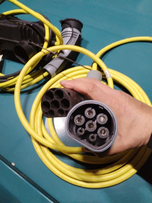 Cablu incarcare auto