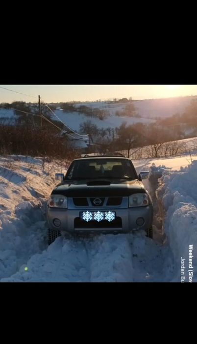 Nissan navara 2.5